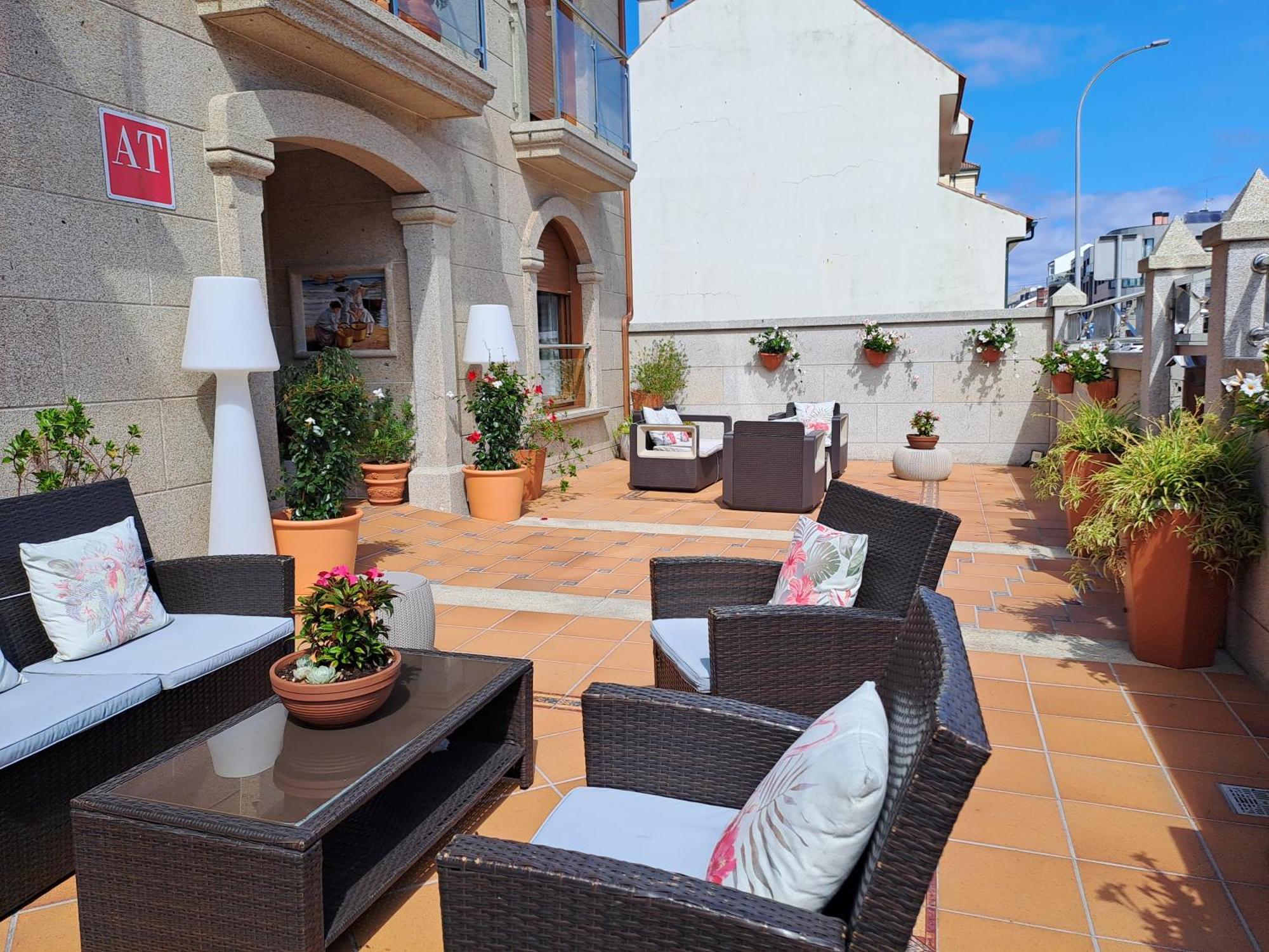 Apartamentos Playa Compostela Vilagarcia de Arousa Eksteriør billede