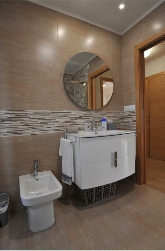 Apartamentos Playa Compostela Vilagarcia de Arousa Eksteriør billede